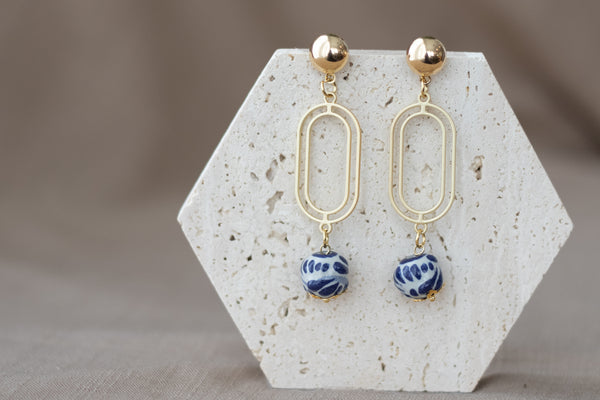 Carla Earrings Blue & White - 18K Gold Plated Talavera
