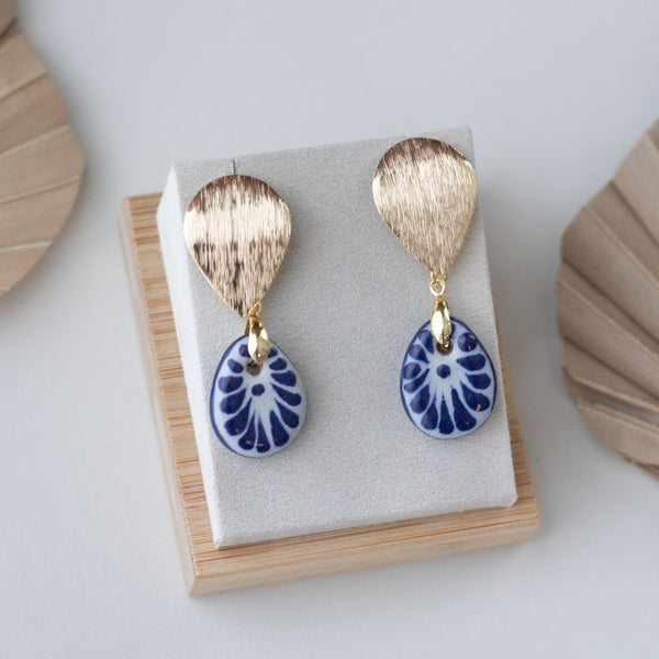 Mayra Earrings Blue & White - 18K Gold Plated Talavera