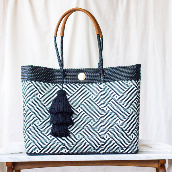 Handwoven Oaxaca Tote Bag - Black and White with Leather Handles