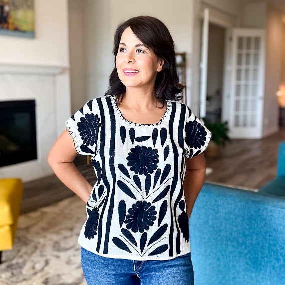 Palmita Blouse - Hand Embroidered in Oaxaca