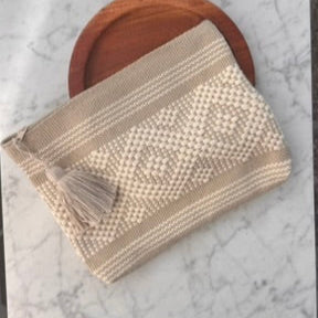 Handwoven Clutch Purse – White and Tan