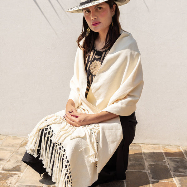 Handwoven Shawl – Natural Cotton