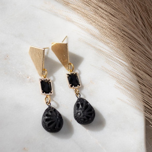 Isa 18K Gold Plated Barro Negro Earrings