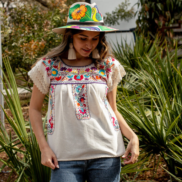 Alheli Blouse - Natural Cotton with Multicolor Hand Embroidery